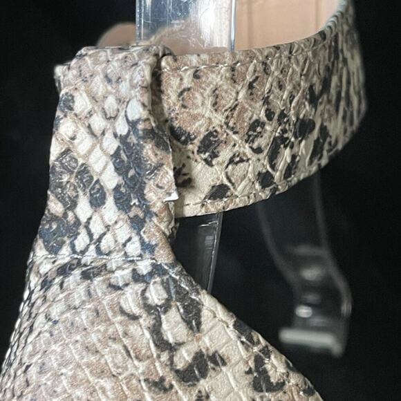 Madden Girl Saaxon Womens Heeled Sandal 7M Snake Print Pointed Toe Block Heel - Picture 7 of 10